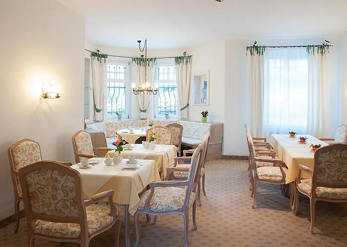 Gaestehaus Florian * 테게른제