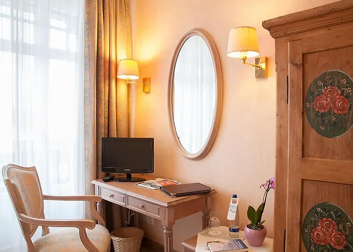 Gaestehaus Florian 게스트하우스 테게른제